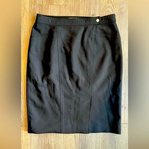 Ann Taylor Women’s Size 2P VINTAGE Black, Fitted Pencil Skirt